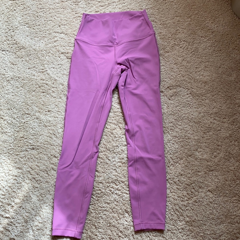 lululemon magenta glow wunder under 25” size 4 athletica Pink Leggings